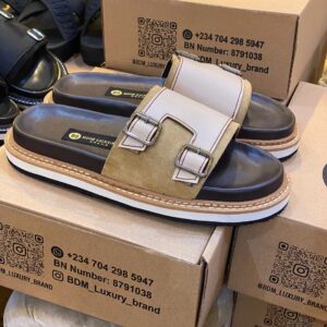 YANA Premium Cover Slide